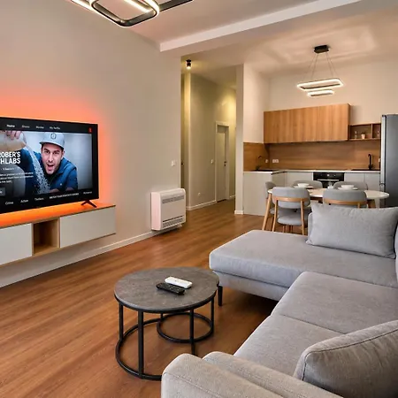 Matisse No36 - 2 Bedroom With Parking At Aura Complex Daire Tiran