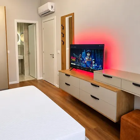Daire Matisse No36 - 2 Bedroom With Parking At Aura Complex *